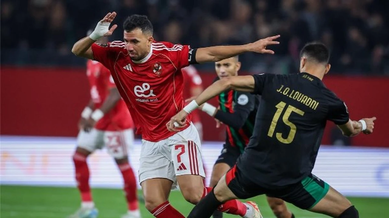 الأهلي يواجه عقوبات قارية ومباريات بدون جماهير بعد أزمة الجيش الملكي